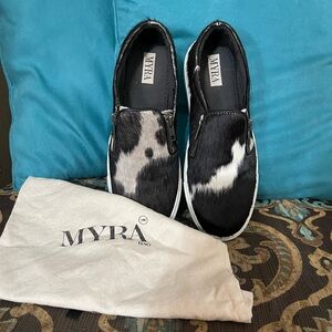 Myra Ladies Cowhide Slip on Sneakers